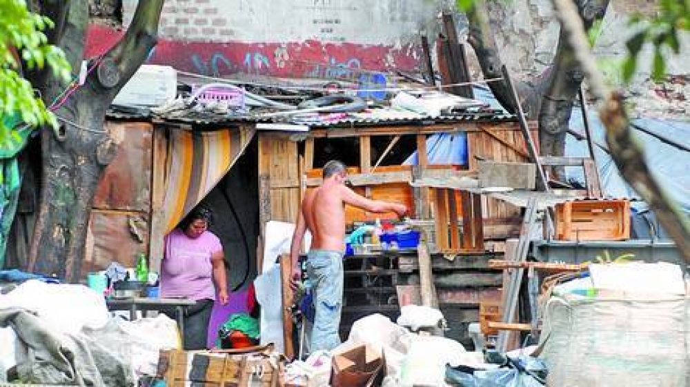 San Telmo: no para de crecer la ocupaci�n de una plaza