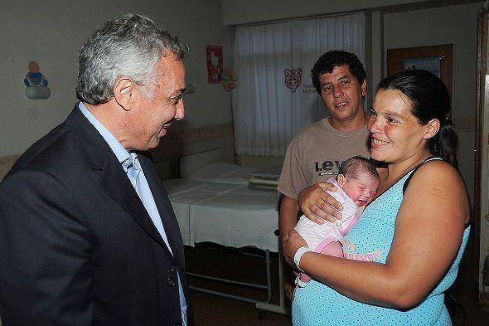 Vecina de Islas dio a luz en lancha del Sistema de Emergencias Tigre