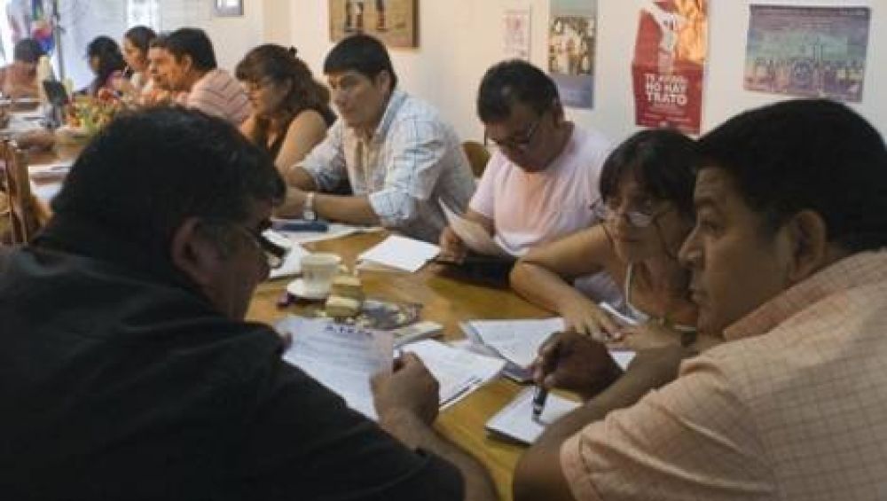  ATECA extendi� el paro hasta el viernes