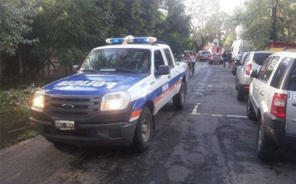 Por m�s de 8 horas la polic�a busc� a ladrones que robaron en el Country Los Lagartos: Los rastrillajes fueron negativos