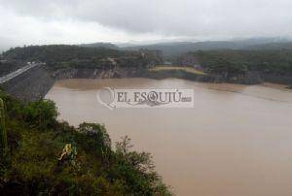 Los diques aumentaron su caudal tras las lluvias
