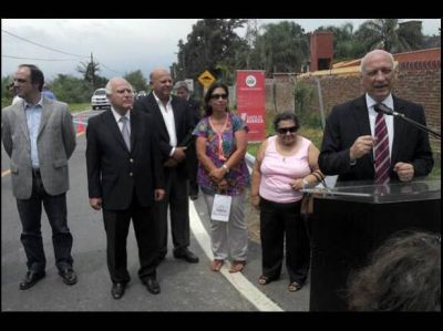 "Seguiremos reclamando por la construcci�n del nuevo puente"
