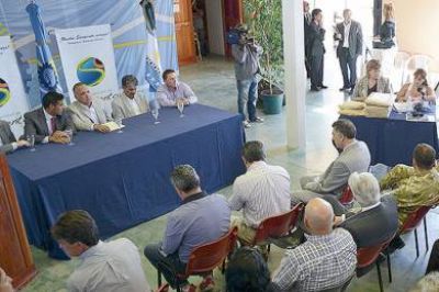 Buzzi: �Desarrollamos infraestructura proyectando el crecimiento de nuestras localidades�