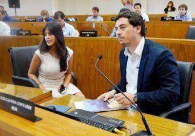 L�pez dice que Contardi se queda dentro del bloque 