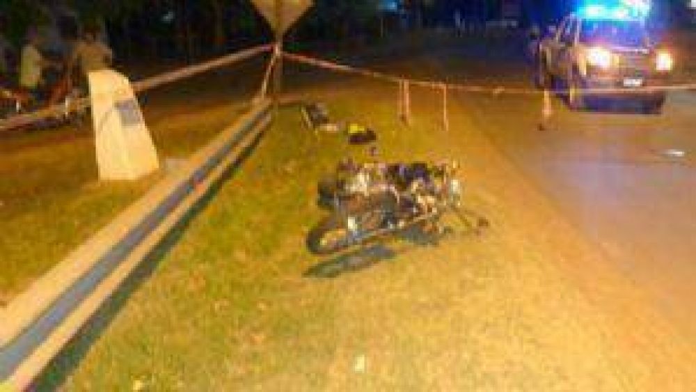 Accidente fatal: Choc� contra un poste y falleci� instant�neamente