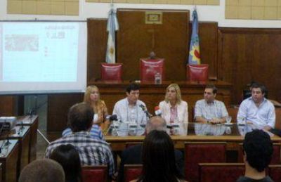 Presentaron la Plataforma Digital Legislativa y las redes sociales del HCD