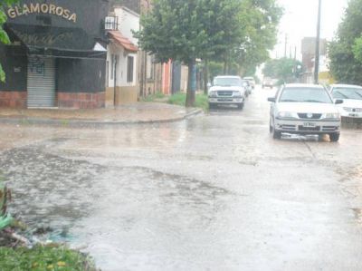 Desde el fin de semana con barrios anegados y evacuados