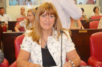 Ogara record� a diputados que deben consultar al Concejo