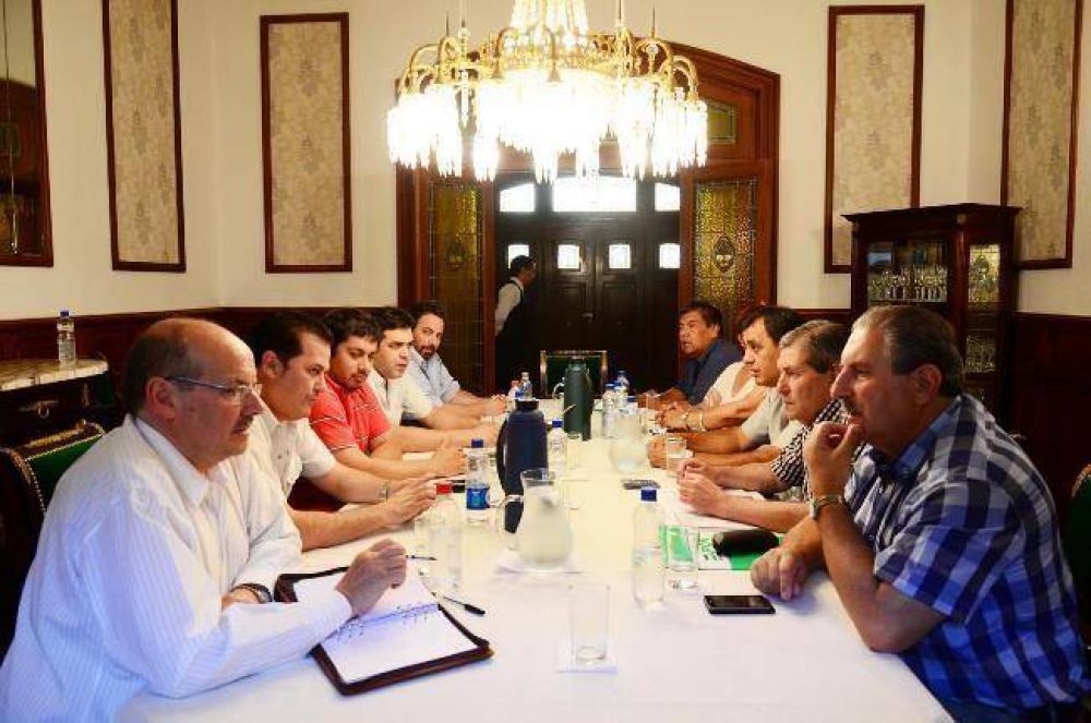 Encuentro entre gobierno y UPCN