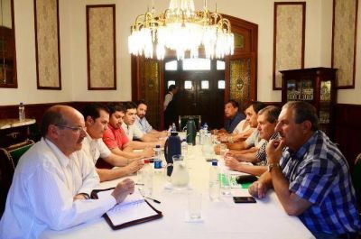 Encuentro entre gobierno y UPCN