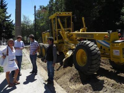Media cuadra de Palacios tambi�n ser� pavimentada