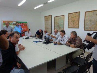 Se plante� a �Topo� Rodr�guez que es cr�tica la situaci�n de la lecher�a