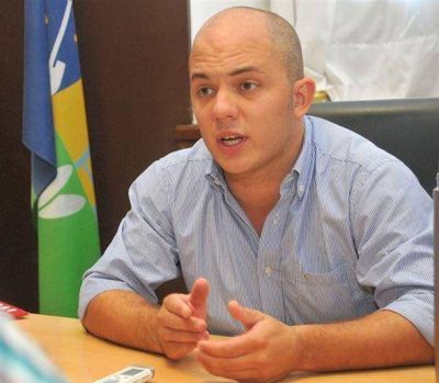 Avelino Zurro: �Agua y energ�a son dos temas que debemos solucionar s� o s� antes del 10 de diciembre de 2015�