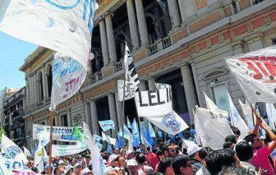 El viernes los gremios toman la calle