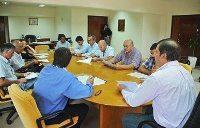 Buscan un acuerdo de precios para la canasta escolar