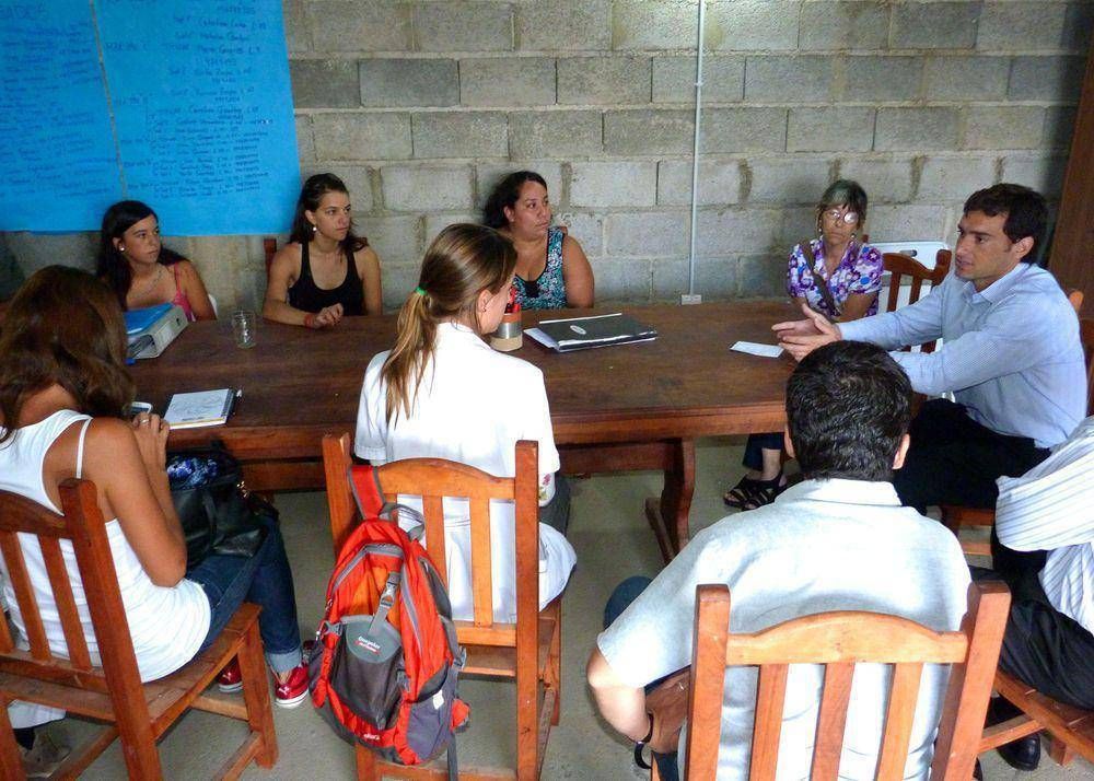 El Subecretario de Financiamiento se re�ne con Instituciones sin fines de lucro