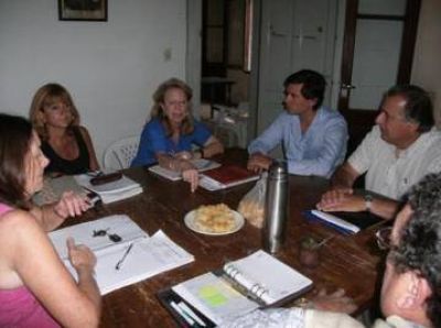 La c�pula del PJ se reuni� con los concejales kirchneristas