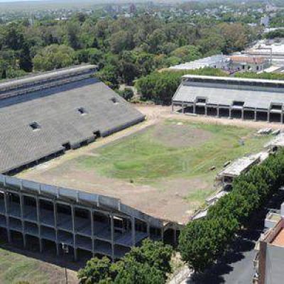 Proponen la fecha del 28 de agosto para reinaugurar la cancha