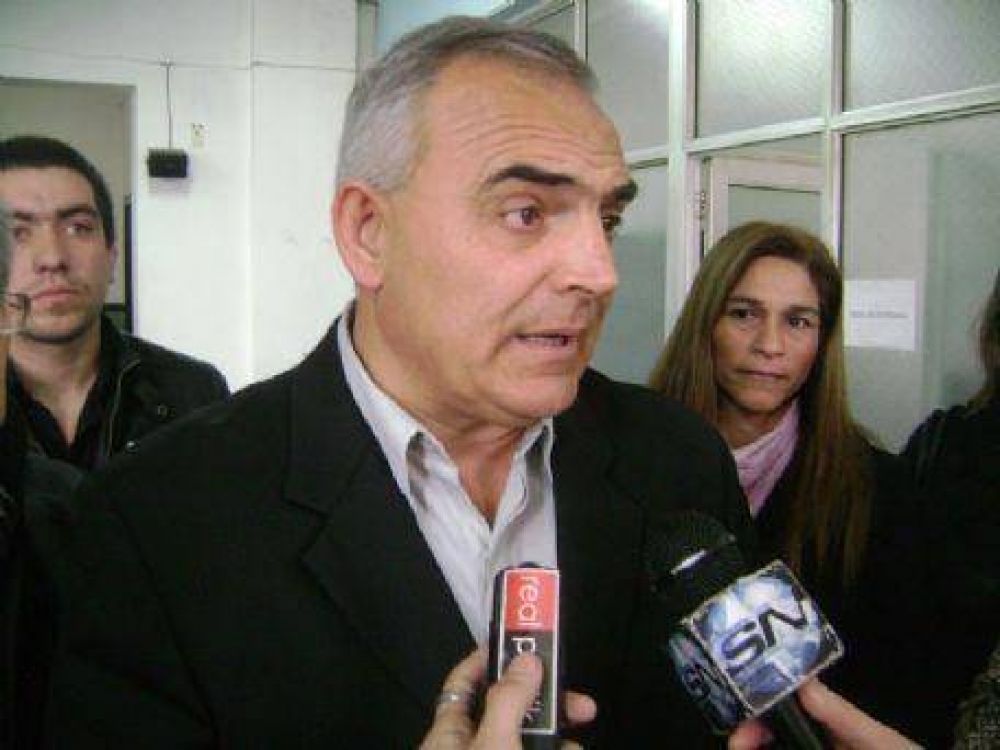 Celi, sobre la ordenanza vinculada al Pro.Cre.Ar.: �Su objetivo es que cada familia de Berisso tenga su vivienda�