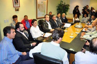 Paritaria: estatales rechazan tope del 25%