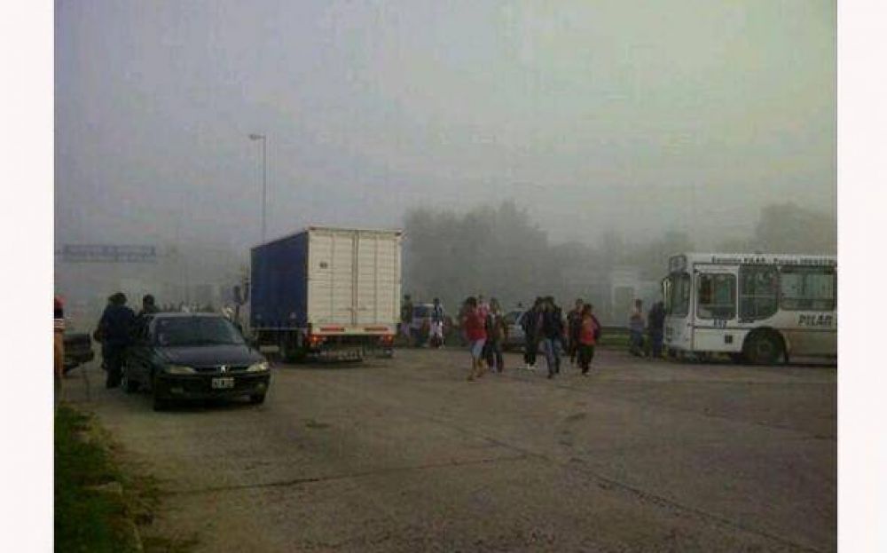 Protesta gremial paraliz� durante 8 horas el Parque Industrial de Pilar