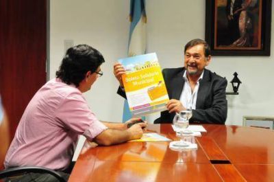 El intendente Isa encabez� el relanzamiento del Boleto Solidario