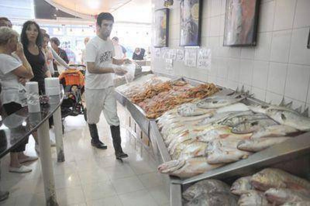 Mariscos, algunas variedades de pescado y tambi�n el pollo sufrieron alzas de precios