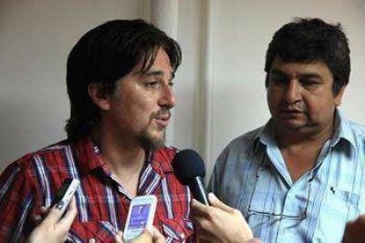 DESDE ADOSAC ADVIERTEN QUE ES �DIF�CIL� PENSAR EN EL COMIENZO DEL CICLO LECTIVO