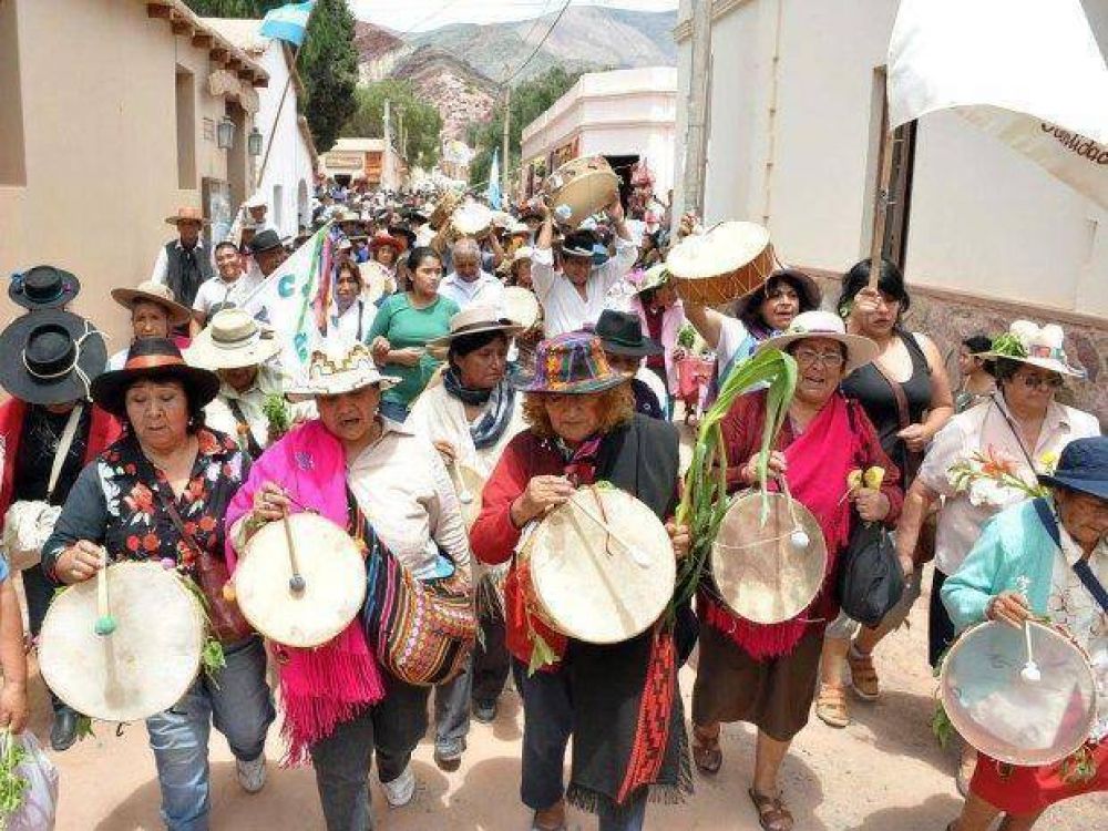 Es Jueves de Ahijados y el Carnaval toca la puerta