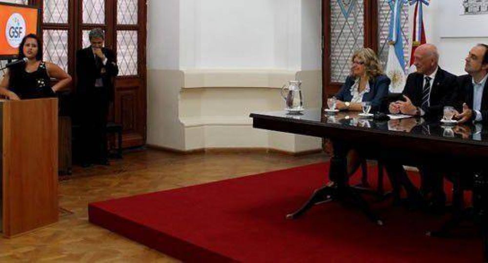 Vuelvo a estudiar, en Santa Fe