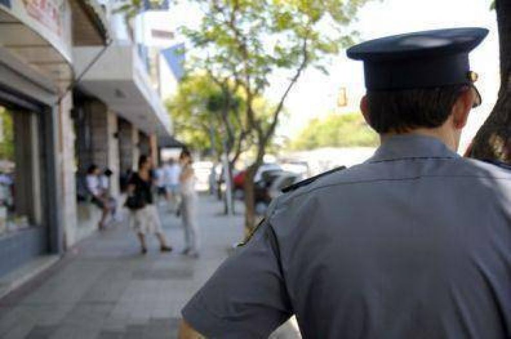 Analizan estrategias de proximidad policial espec�ficas para comercios