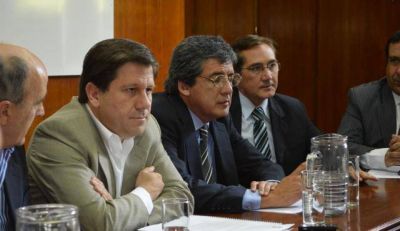 Hacienda present� la adecuaci�n del Presupuesto