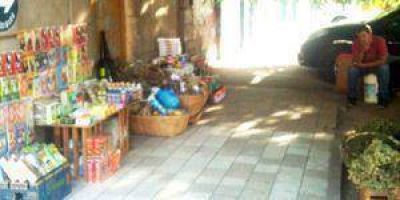 Se siguen vendiendo medicamentos en la zona del mercadito paraguayo