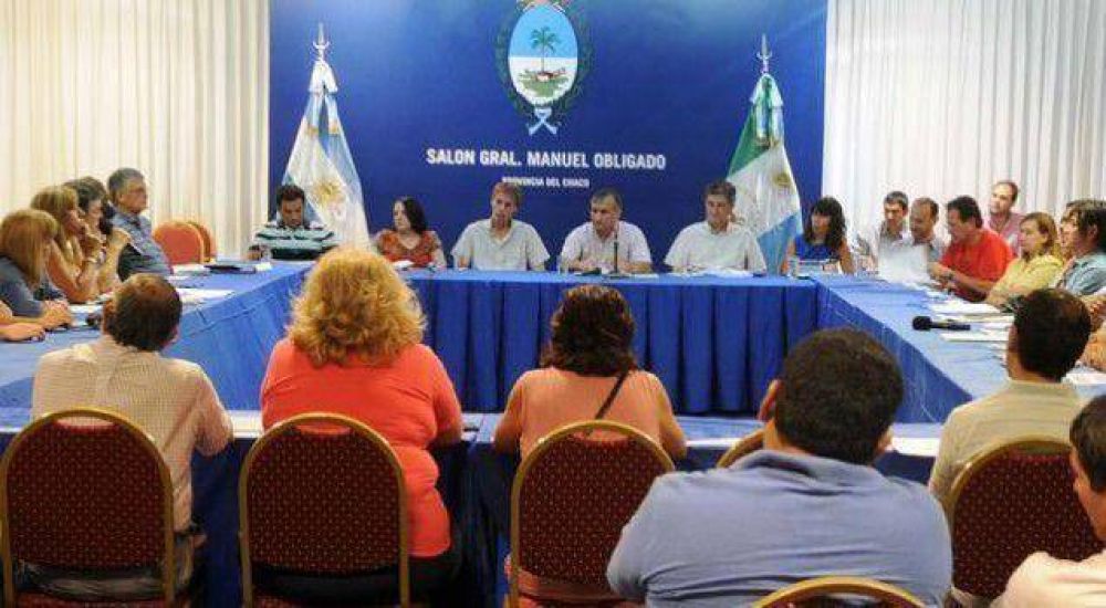 Paritaria docente: Educaci�n ya analiza los planteos de los gremios