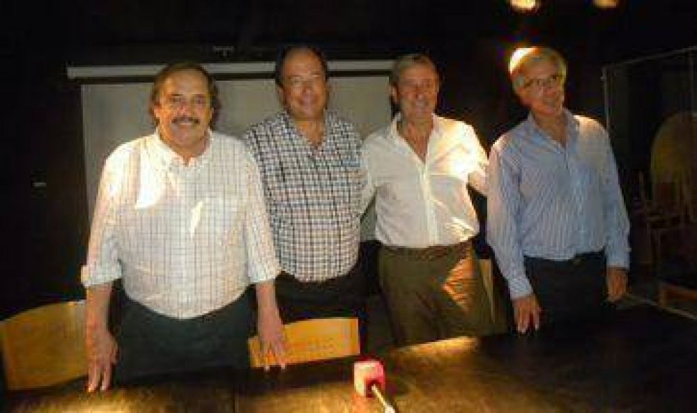 La UCR y una peregrinaci�n para armarse