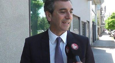 "Quienes hablan de una reprivatizaci�n del sistema, ni siquiera leyeron la resoluci�n