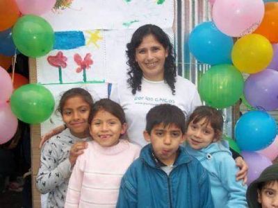 Liendo, de Por los Chicos: �Hay muchos que quieren ayudar para que los ni�os de hoy no sean los delincuentes de ma�ana�