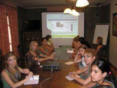 Las candidatas a Reina del Sol aprendieron sobre el patrimonio sanjuanino