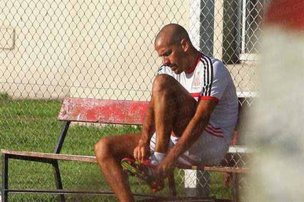 Estudiantes celebra la vuelta de Juan Sebasti�n Ver�n