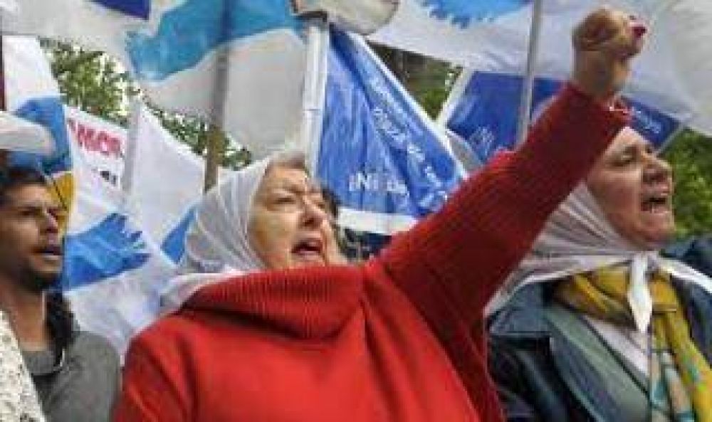 Hebe de Bonafini: "Para no repetir, hoy le vamos a pegar a Othaceh�"