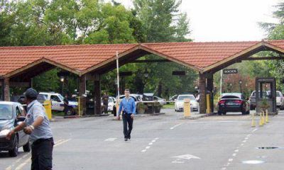 Creen que los ladrones habr�an salido por la puerta principal