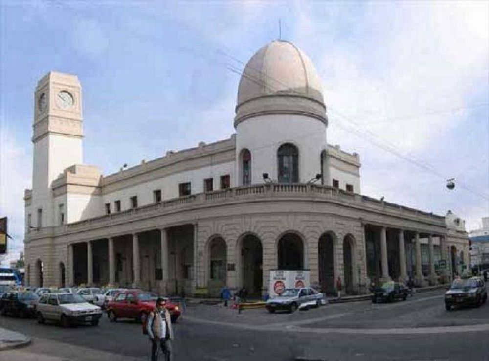 OSSE contin�a realizando el recambio de ca�er�as en la zona de la Vieja Terminal