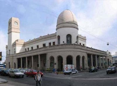 OSSE contin�a realizando el recambio de ca�er�as en la zona de la Vieja Terminal
