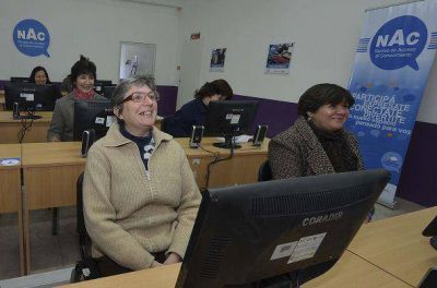 Premiaron al NAC de Lan�s por el nivel de inserci�n barrial