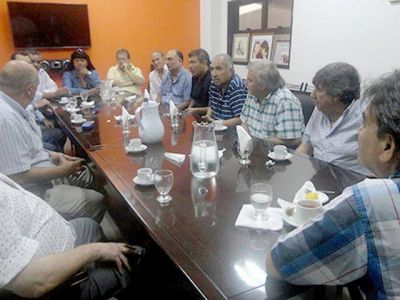 Municipales piden paritarias