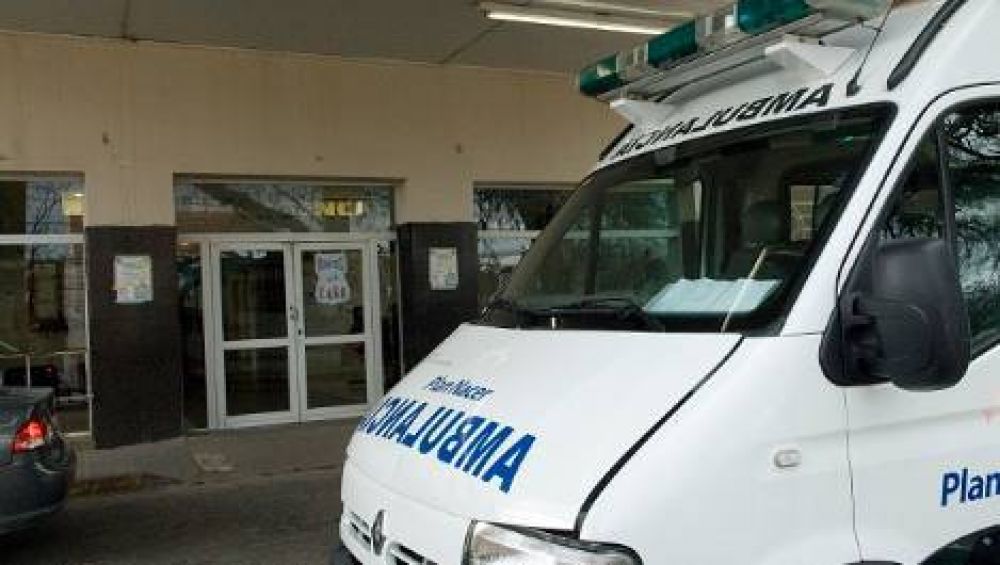 Un menor est� grave, tras ser apedreado en un colectivo
