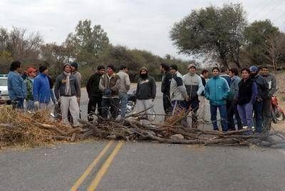 Exigieron que se vaya Aignasse 