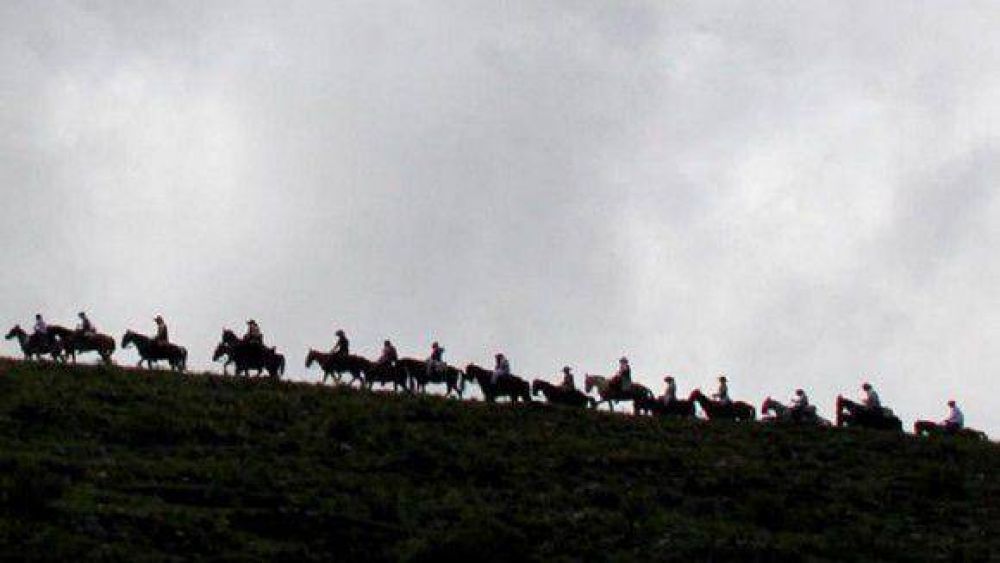Taf� del Valle se prepara para cabalgar hasta el cielo