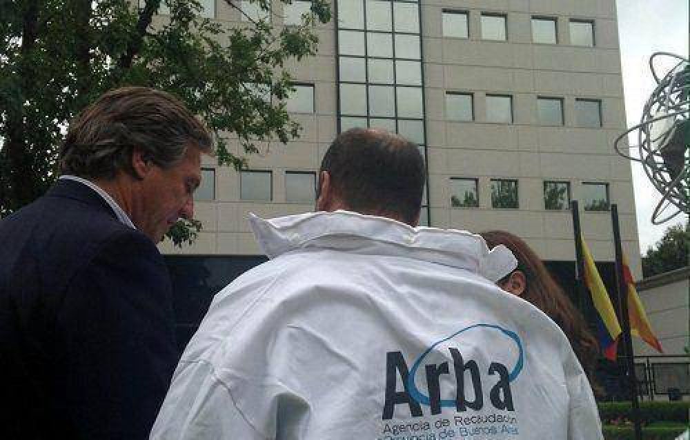 Arba detect� hotel de lujo y edificio que pagaban impuestos como terrenos bald�os