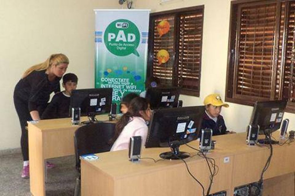 El NAC de San Jos� posibilita la inclusi�n digital de los vecinos